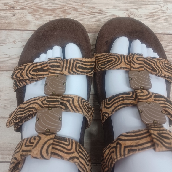 Vionic Orthotic Insole Footbed Brown Black Tan Cork Faux Woodgrain Size 9 Sandal - Picture 3 of 14